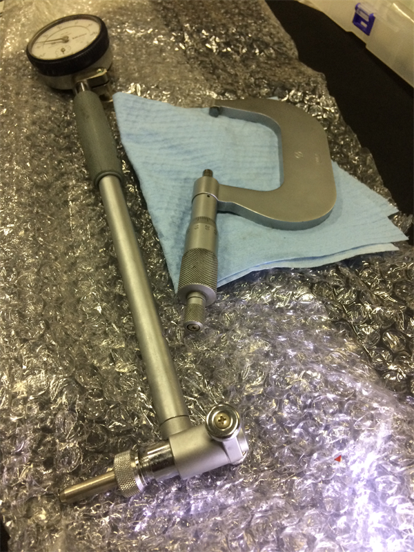 ピストン⇔シリンダー測定